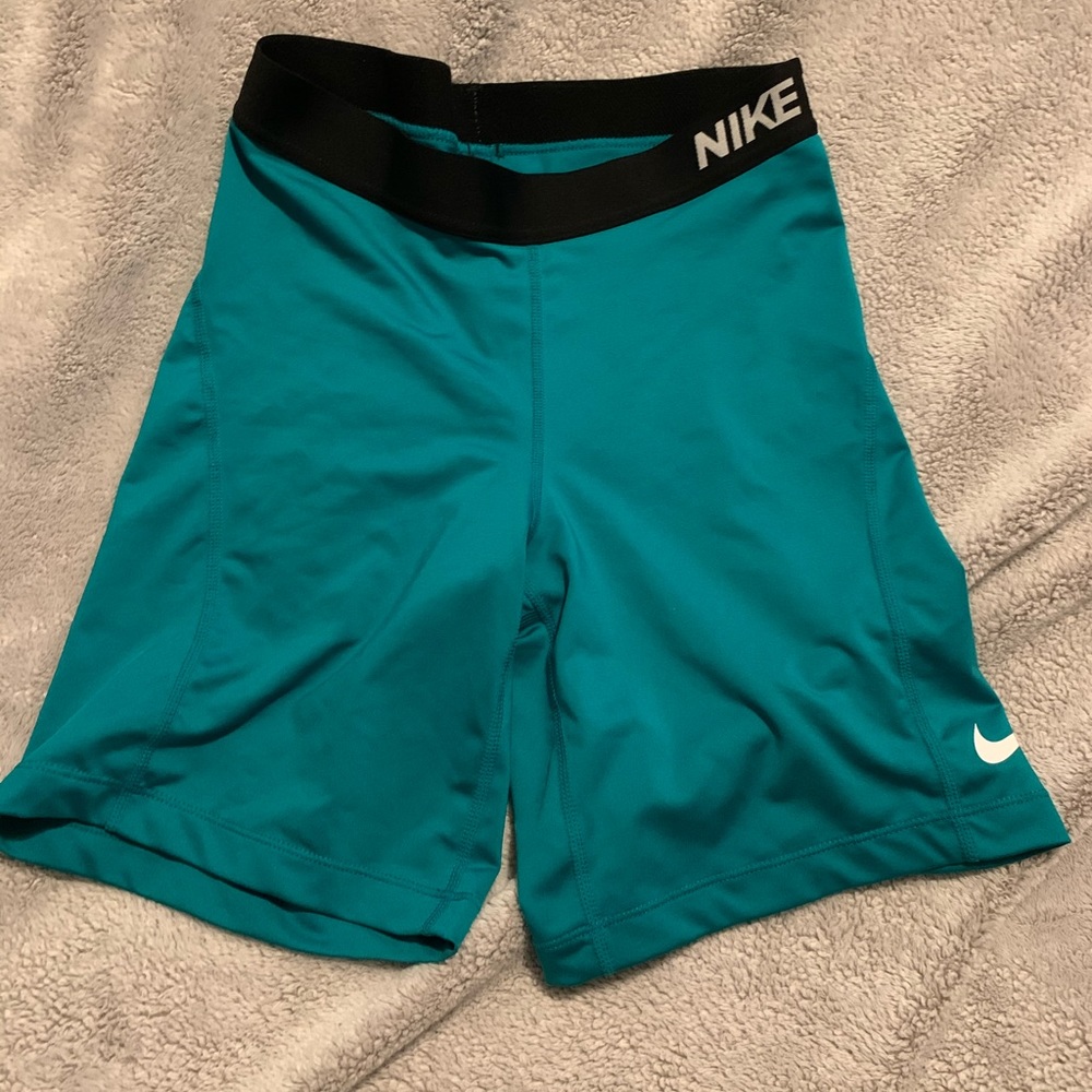 Nike spandex